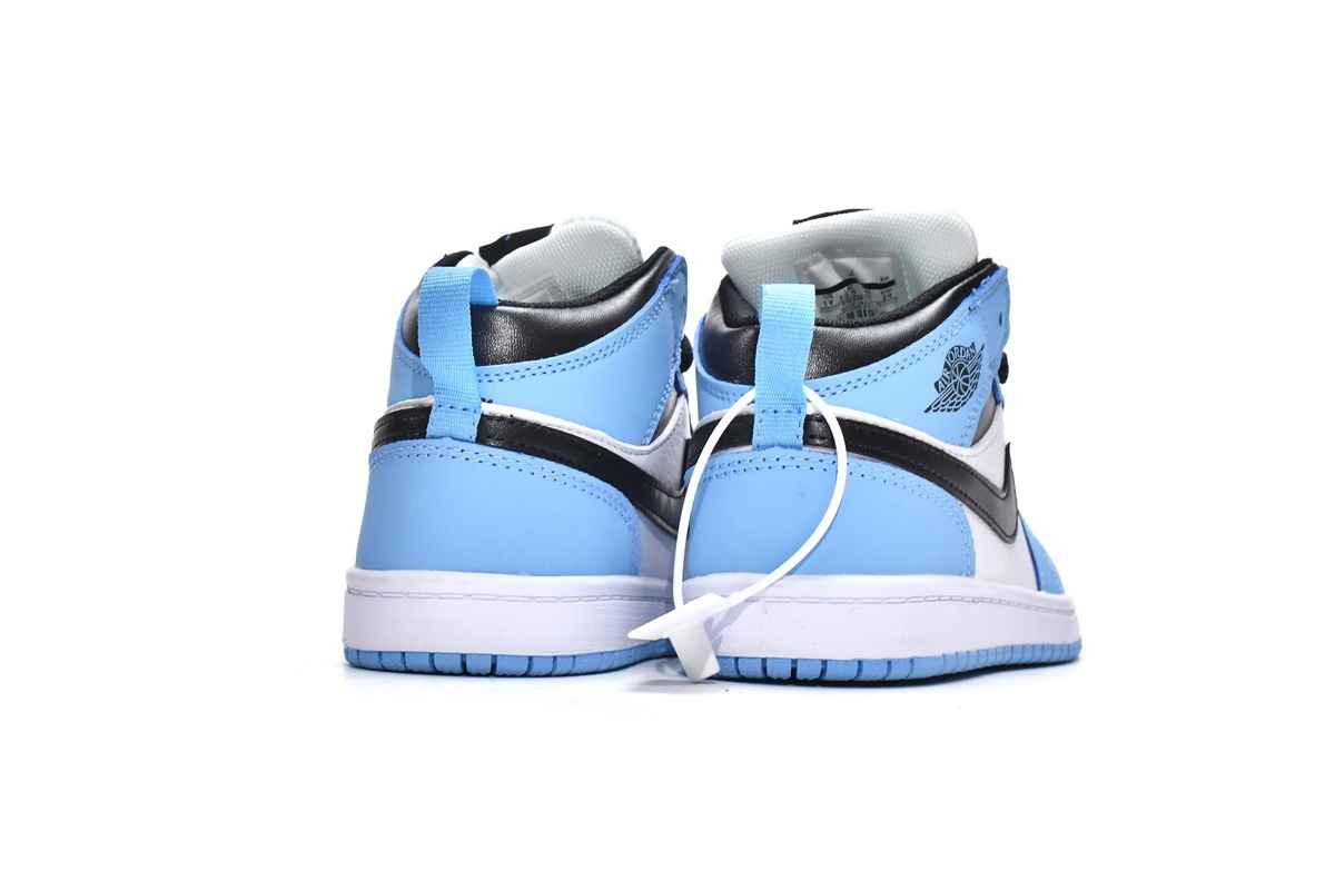 Kids on sale blue jordans