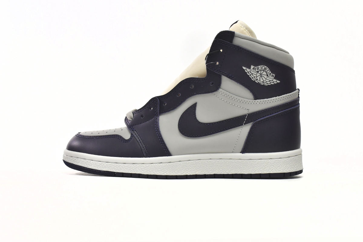 Nike Nike Air Jordan 1 Retro High Jeter Signed By Derek Jeter