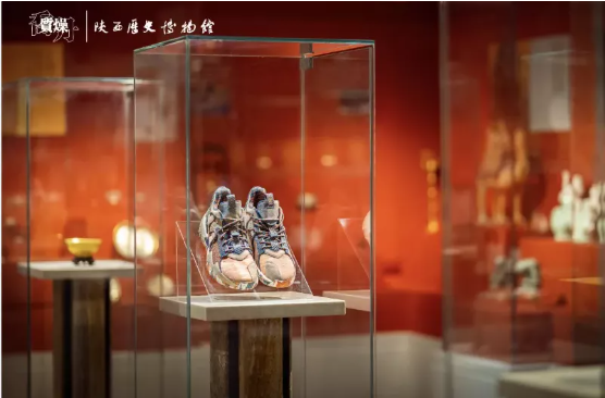 uabat | The shoes jointly named by Jordan Sports and Shaanxi Expo, wear the Tang Dynasty flavor?