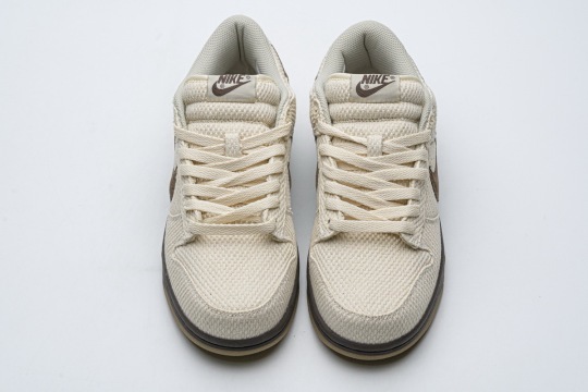 dunk low hemp brown