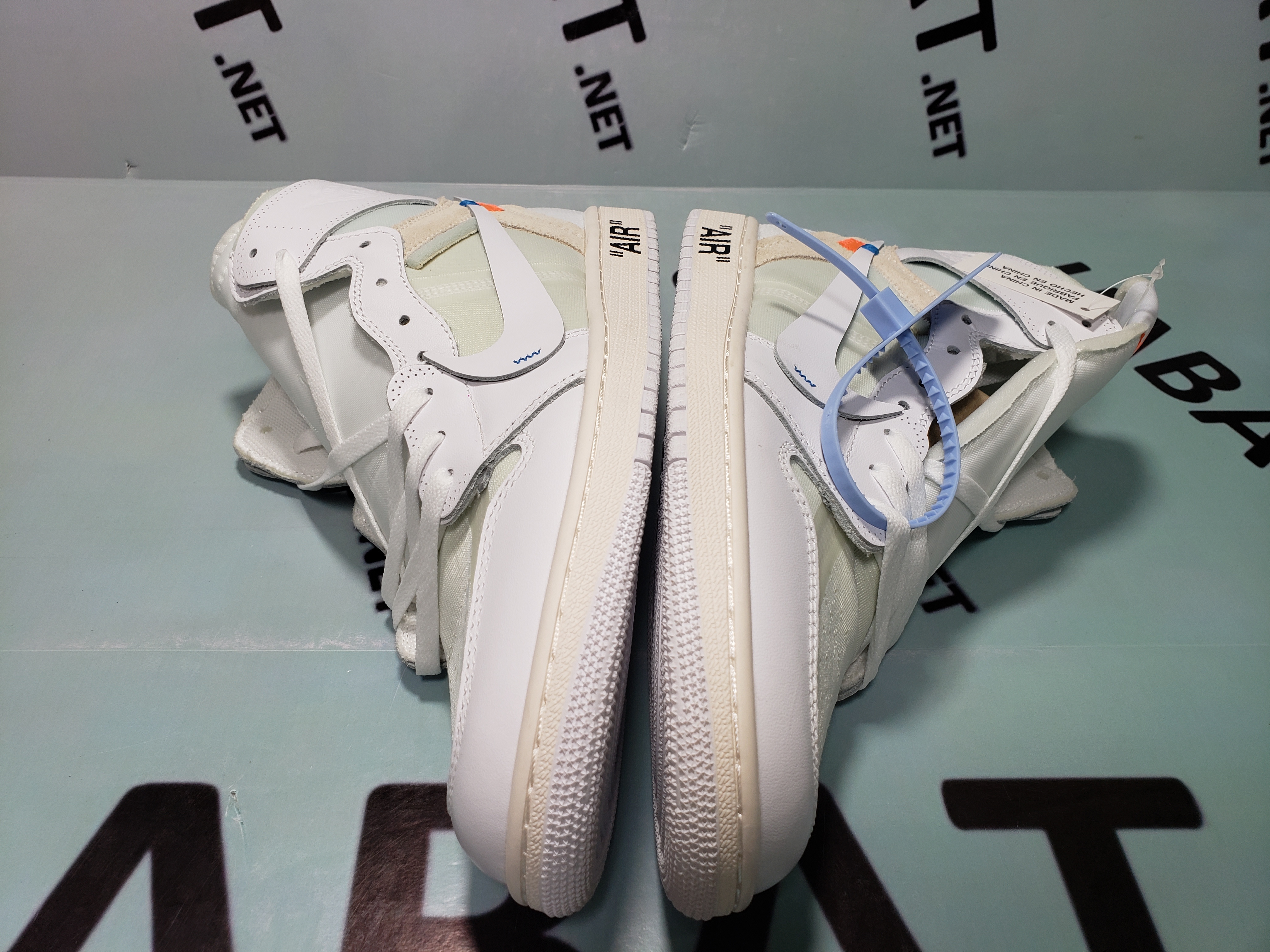 Buy Off-White x Air Jordan 1 Retro High OG 'White' 2018 - AQ0818 100