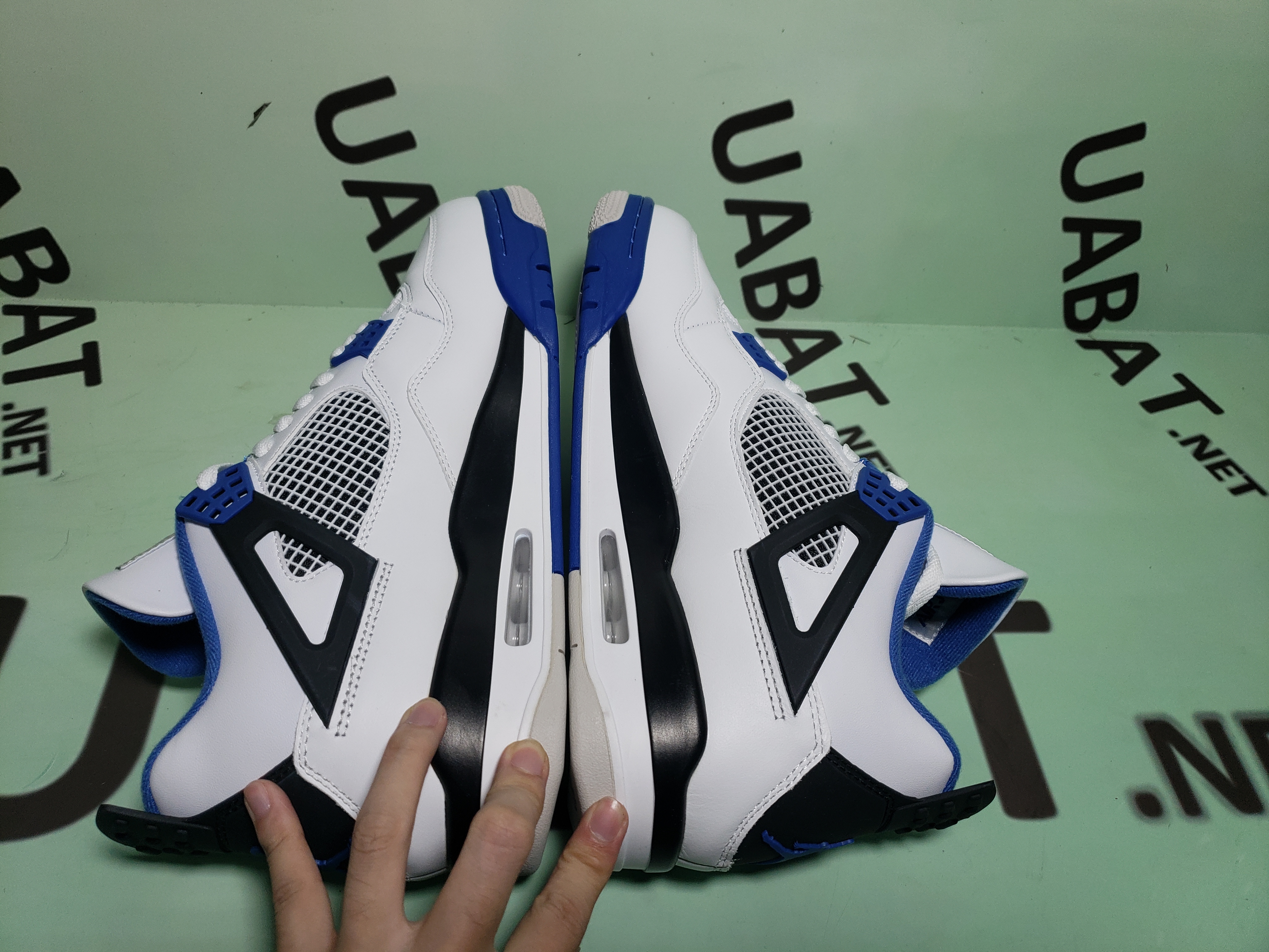 Кросівки air jordan UK6 1 low panda