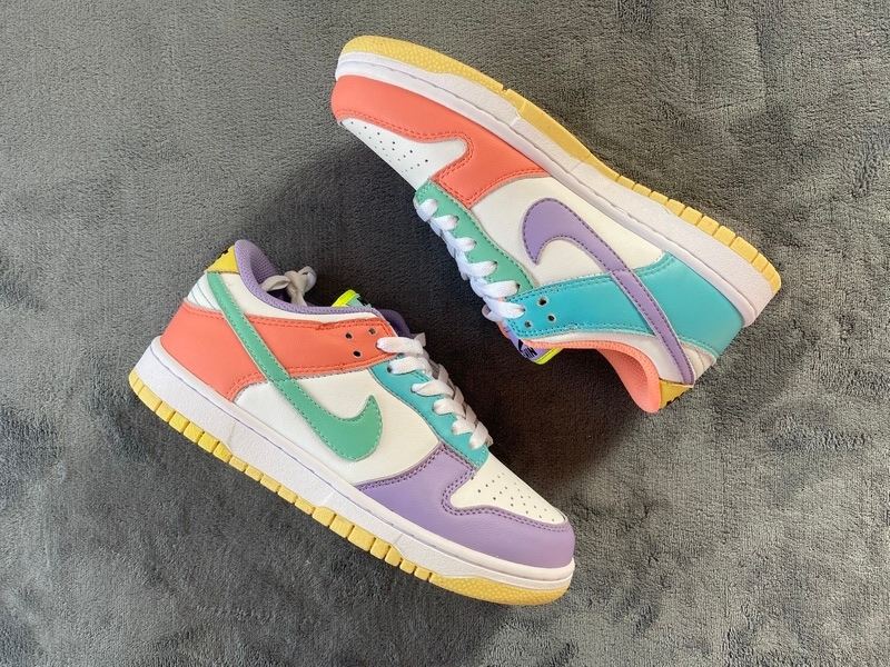 Chan Dunk Low SE Easter Candy , DD1503-600 / DD1872-100 