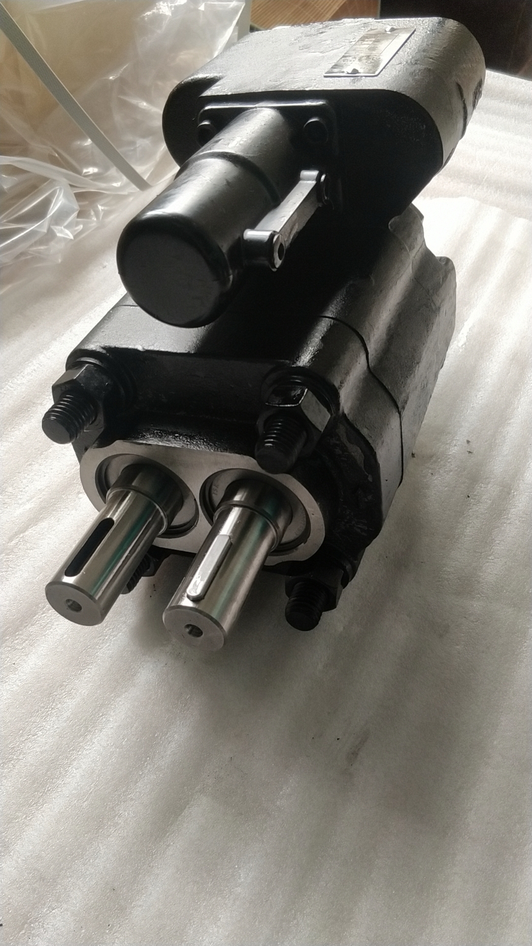 C101 C102 G101 G102 Gear Pump Manual / Airshift