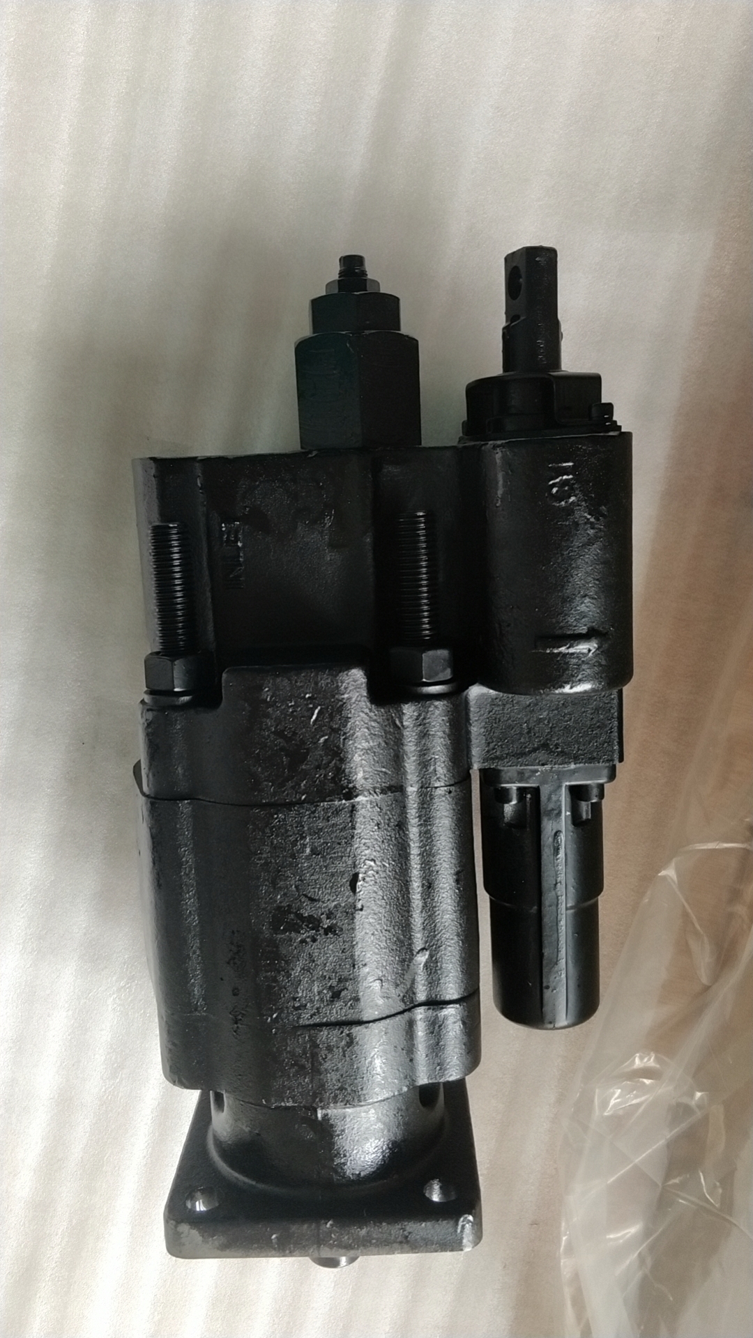 C101 C102 G101 G102 Gear Pump Manual / Airshift