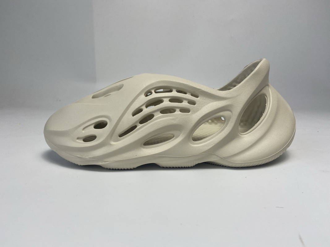 adidas Yeezy Foam Runner Sand FY4567 Replica - Yepsneaker