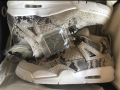 Even the shoe box is thick and perfect