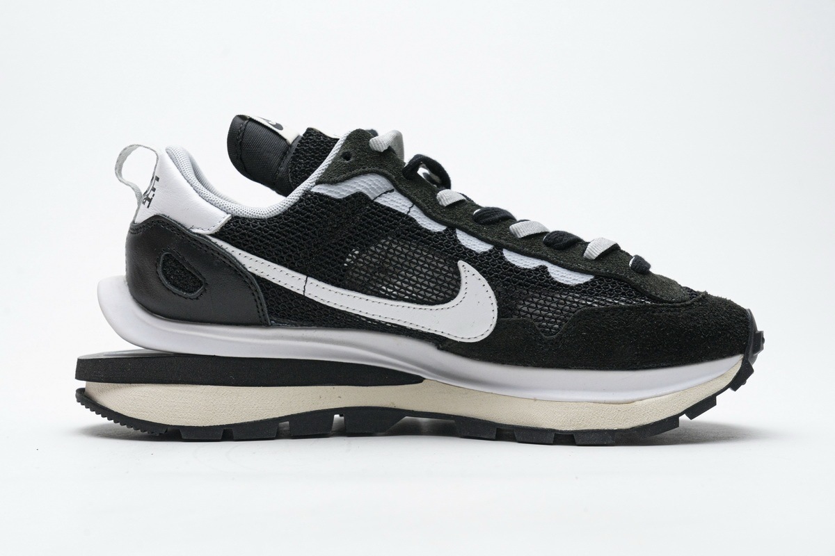 legit check nike sacai