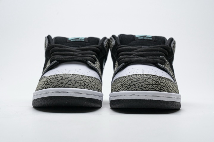 atmos elephant stockx