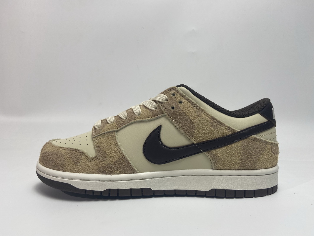 Pkstockx Nike Dunk Low Retro PRM Animal Pack Giraffe/Cheetah DH7913-200 -  Pk Stockx