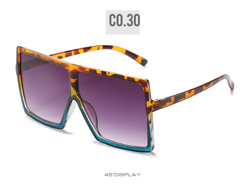 oversized sunglasses trend