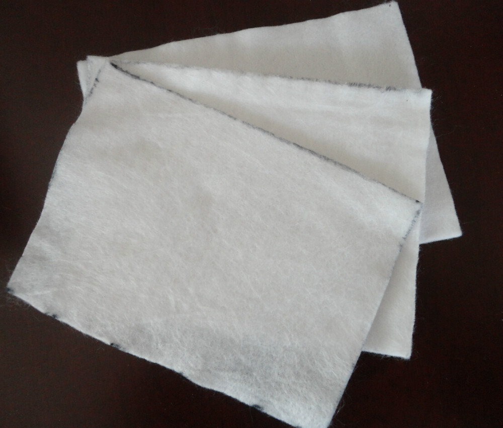 Geotextile 200 g / m² (non-woven needle-punched): price per m2