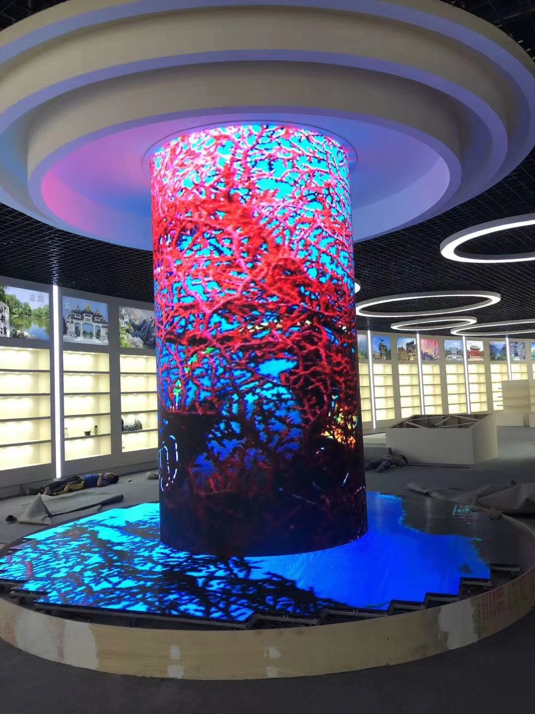 Creative Cylindrical LED Display for Shopping Mall