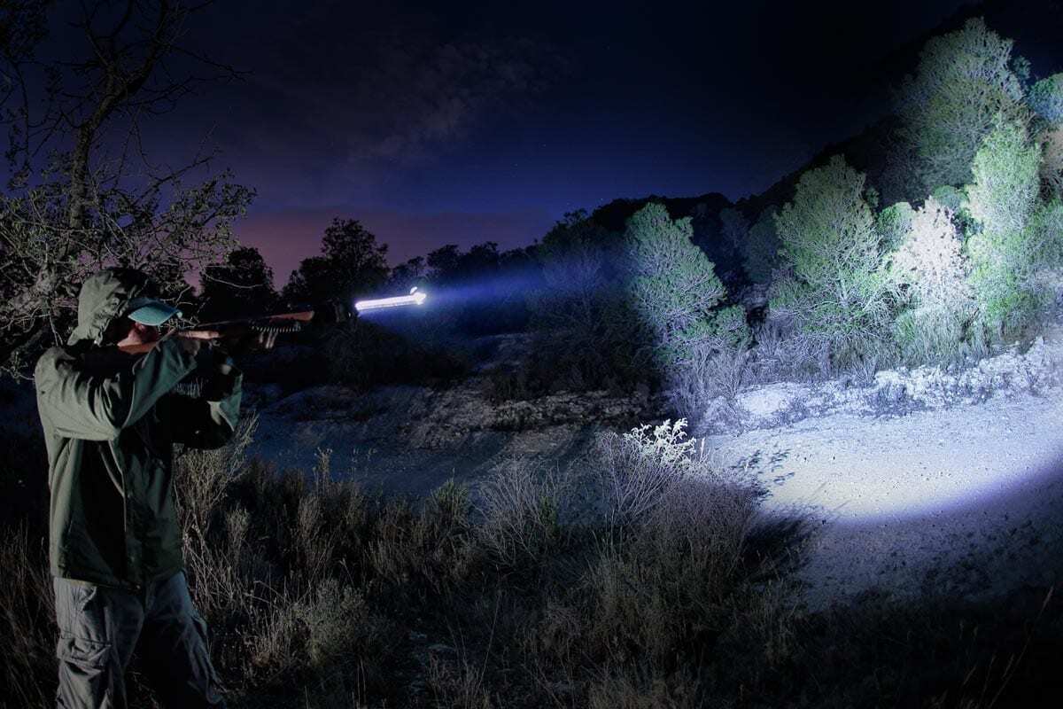 Fenix TK16 1000 lumens Tactical Flashlight