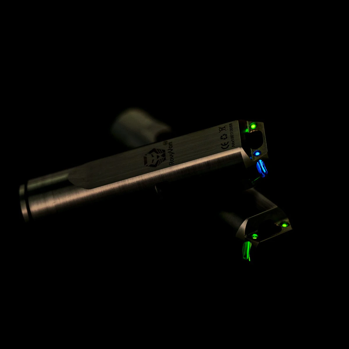 Rovyvon Aurora A4x Titanium 650 Lumens EDC Micro-USB Rechargeable Keychain Flashlight