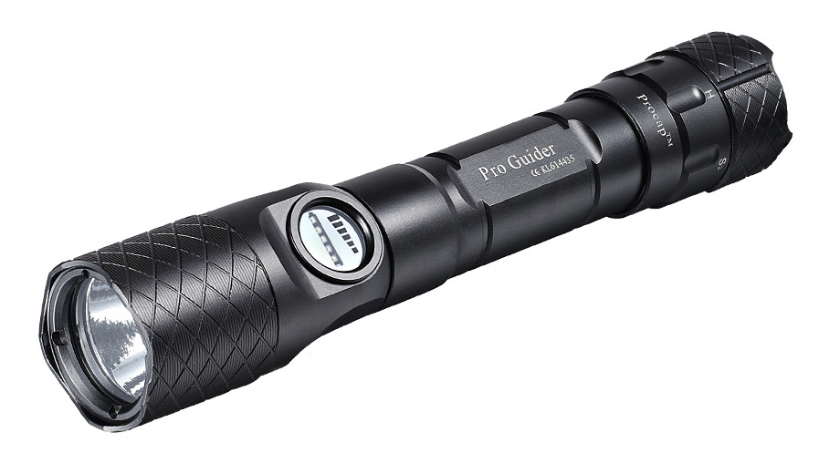 Wolf Eyes Pro Guider  XM-L U2 LED 1070 Lumens Outdoor Flashlight