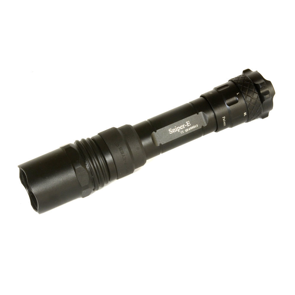 Wolf Eyes Sniper E Luminus SST-40-W LED 915 Lumens  Hunting Light