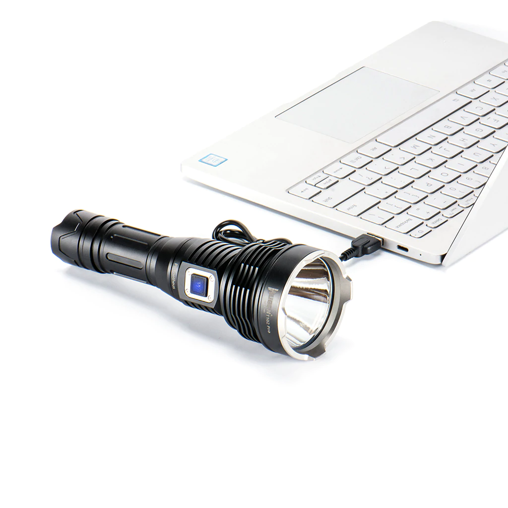 Wuben T102 Pro  XHP70-N4 LED 3500lumens Flashlight