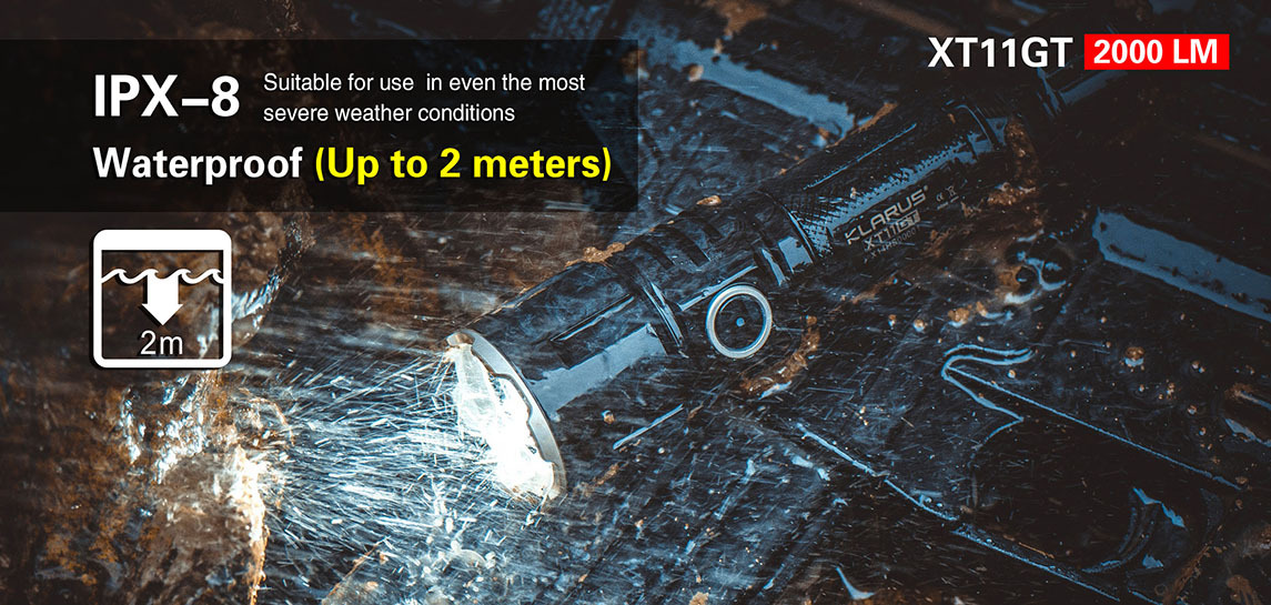 Klarus XT11GT  XHP35 HD LED 2000 Lumens Rechargeable Tactical flashlight