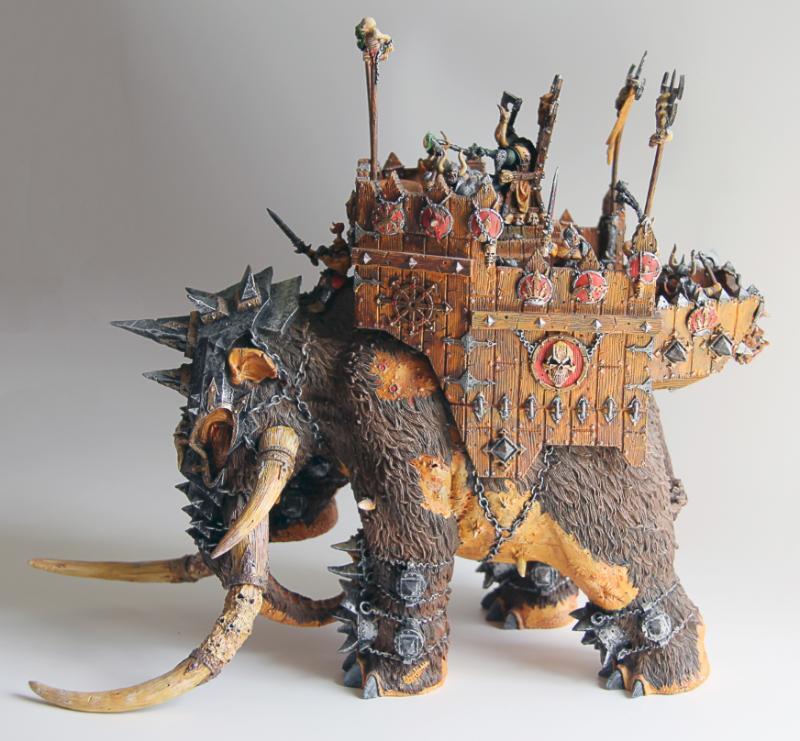 Chaos War Mammoth F001