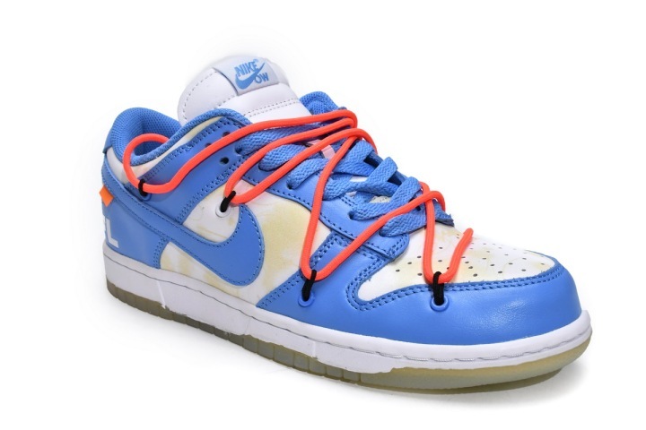 Healthdesign Sneakers Off White x Futura x Dunk Low SB UNC Air