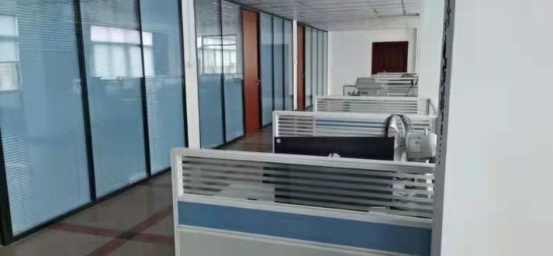 Steel Dental Laboratory Bench Workstation With Wall Cabinet In Hospital Area