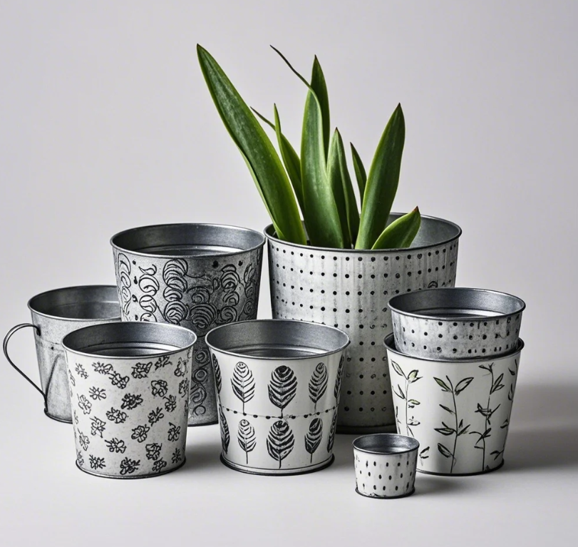 What Do You Know About Tin Flower Pot?