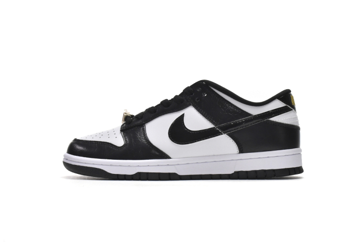 World Champs Dunks