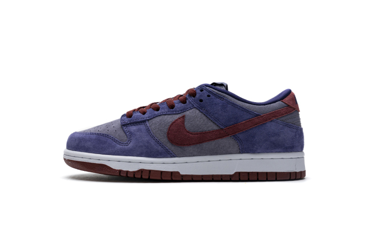 Plum Nike