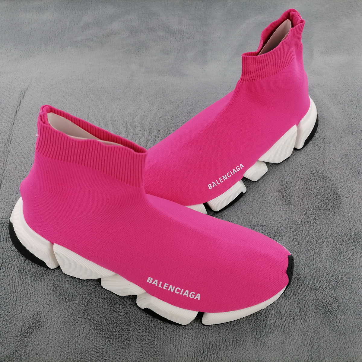 pink balenciaga speed
