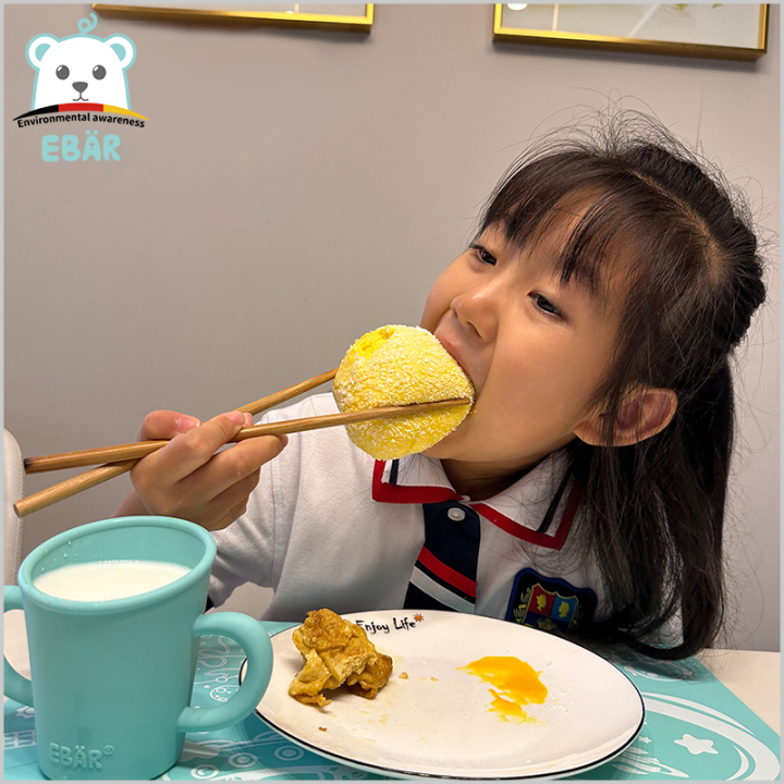 https://images.51microshop.com/14170/product/20230406/Ebarkids_baby_food_silicone_placemat_tablemat_great_for_Self_feeding_cutlery__1680747839938_3.jpg_w720.jpg