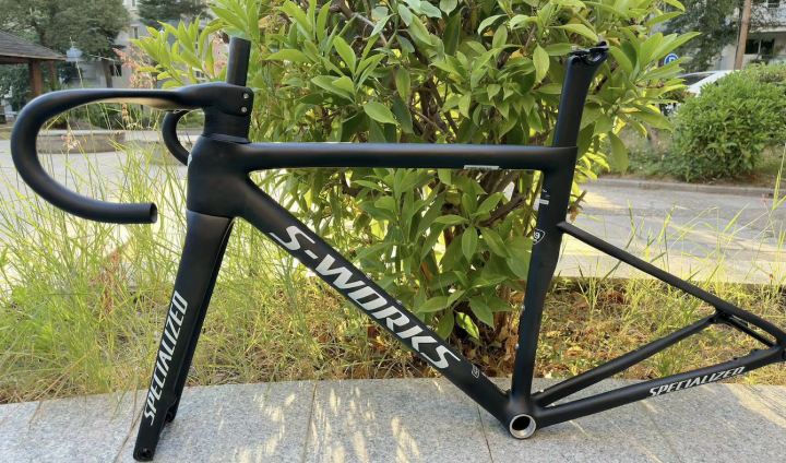 K 2024 Specialized SL8 700C Road Frame S works NEW fastest race bike carbon road frame