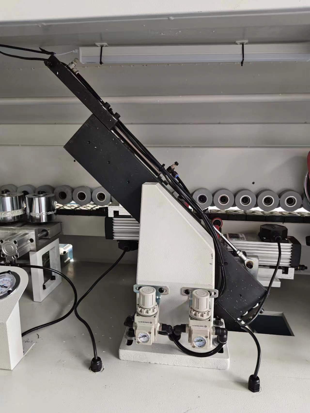 HAILIJU MF-B6421 Automatic edge banding  