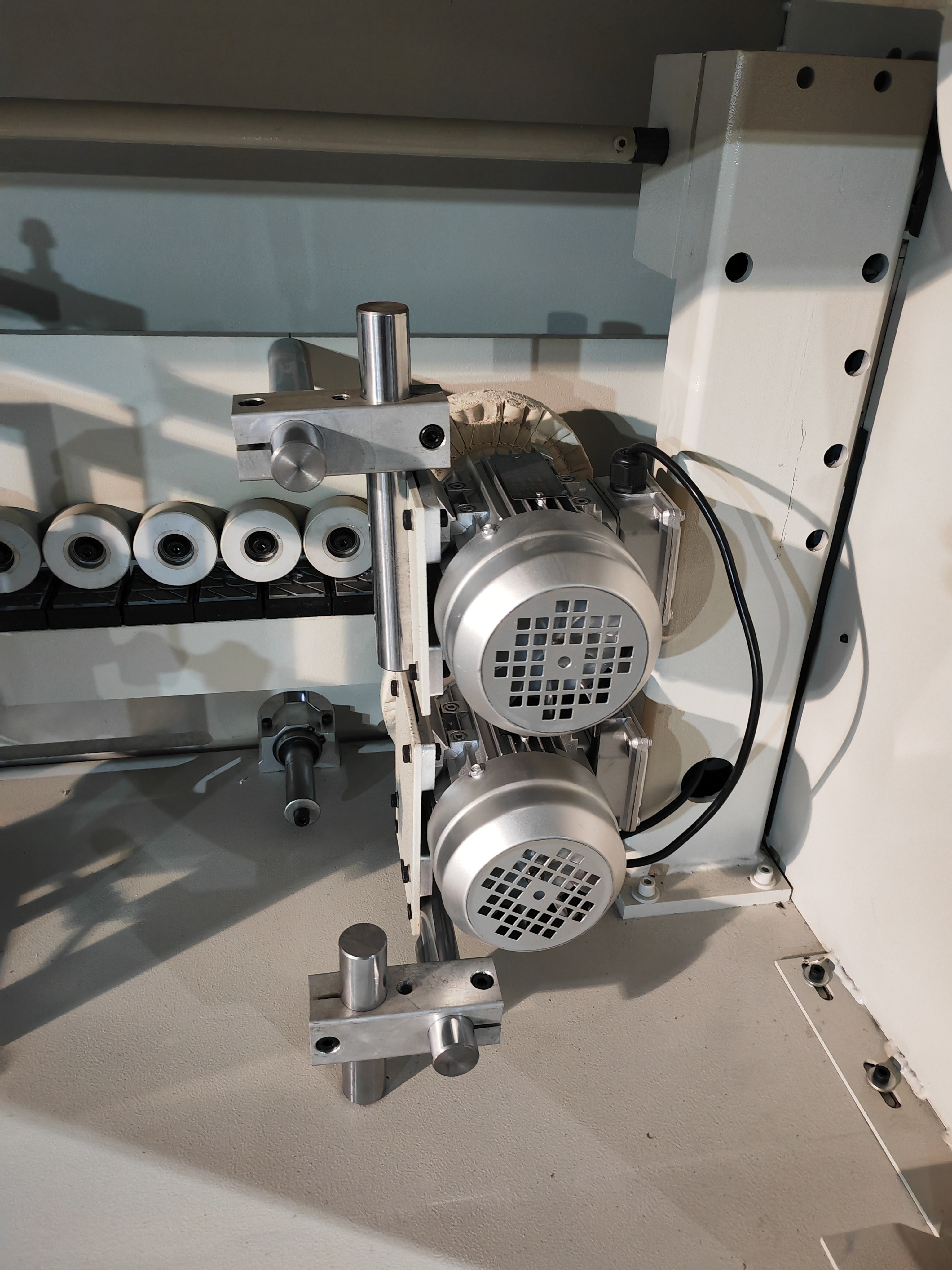 HAILIJU MF-B6421 Automatic edge banding  