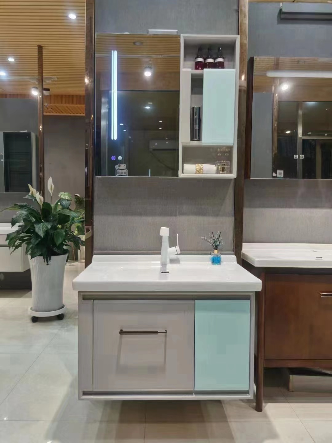 in stock pvc bathroom