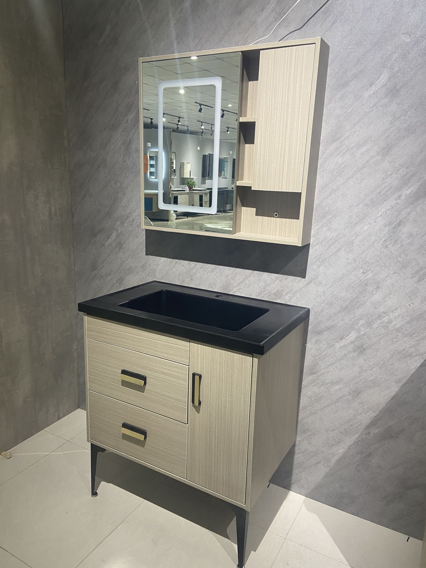 Floor standing plywood bathroom with mirror and basin mp0580