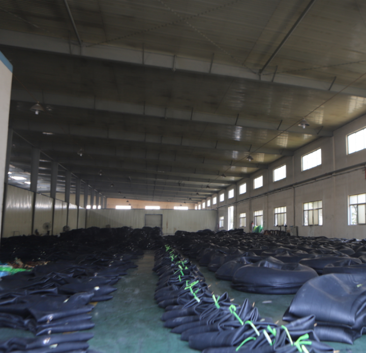 Factory price Butyl rubber tire camera 23.5-25 truck inner tube heavy loader Inner tube  