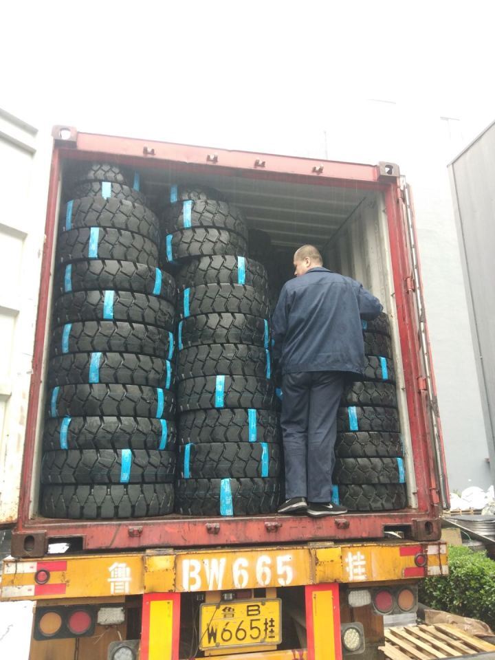 Factory direct china tyre pneumatic 7.00-12 forklift tyres  