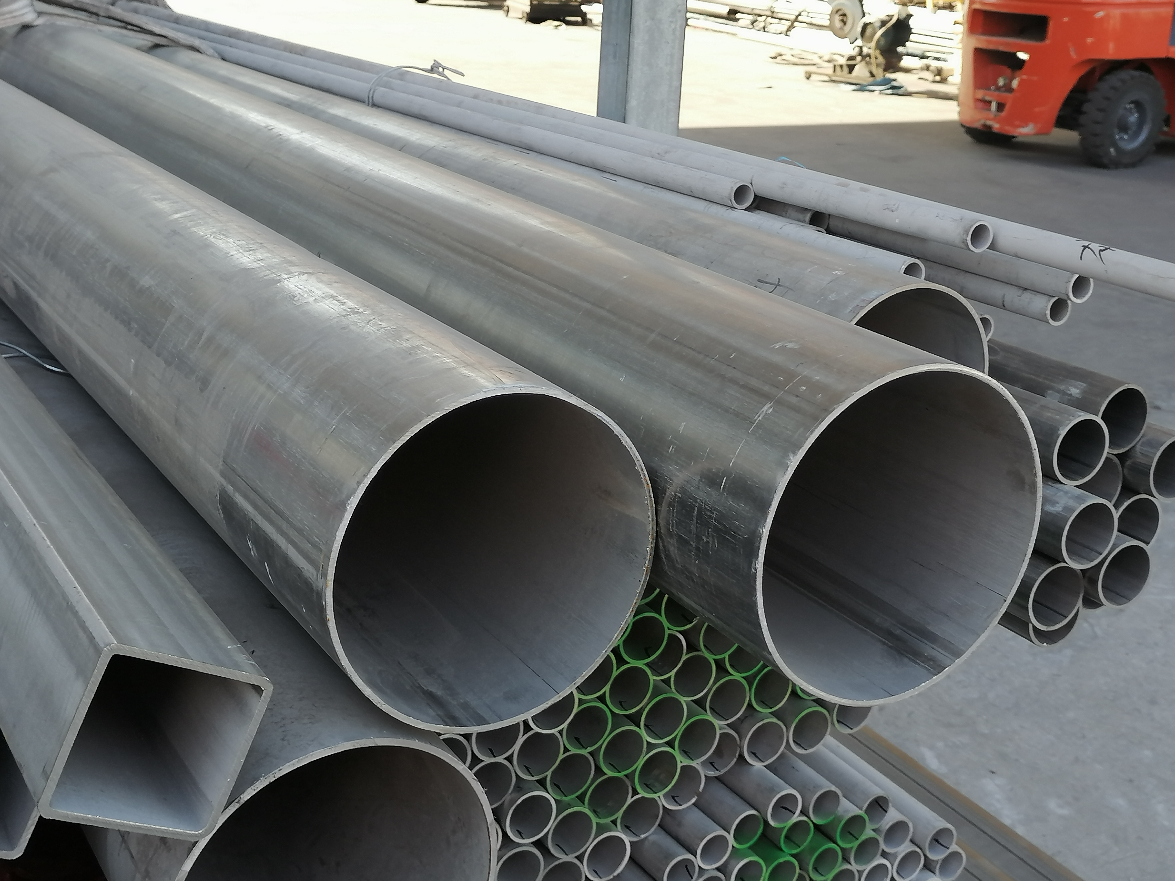 YEL   Chinese brand manufacturer   Preferential price  machinable  ss  304 stainless steel tube/pipe