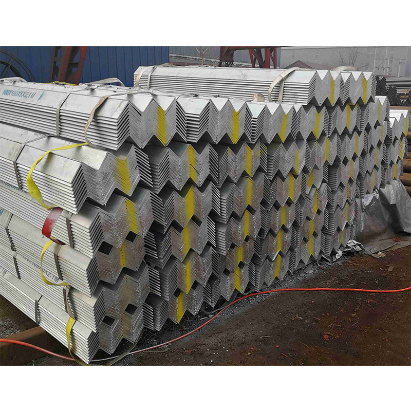 Chinese supplier of hot dip galvanized equal steel angle iron bar for sale
