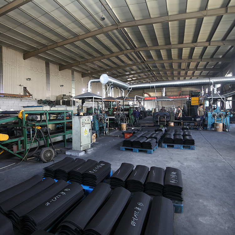 Constantly updated machinery and equipment