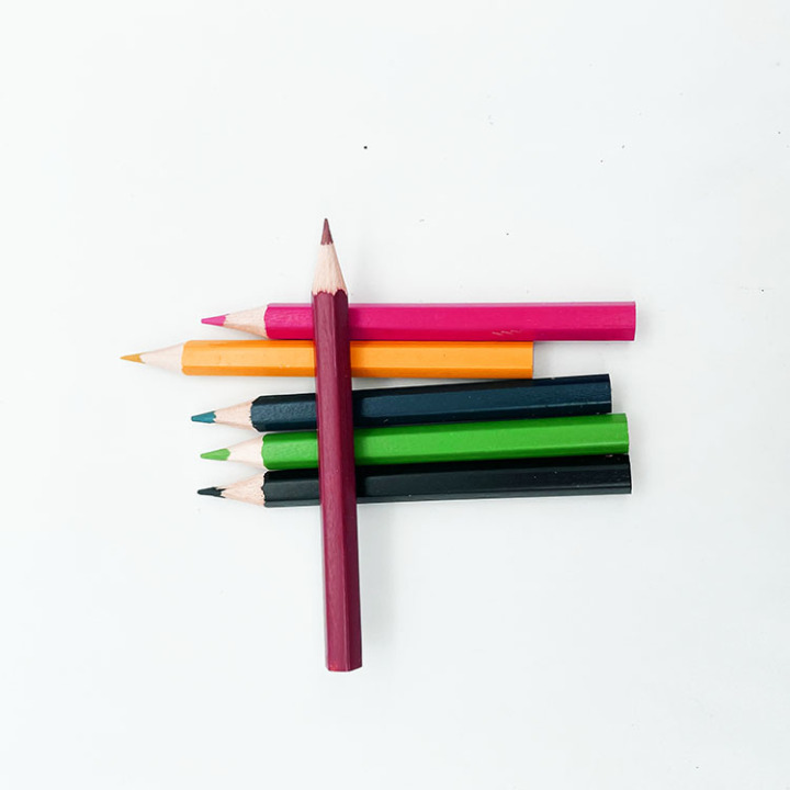 Nice drawing 3.5" children half size multi coloured wooden pencil