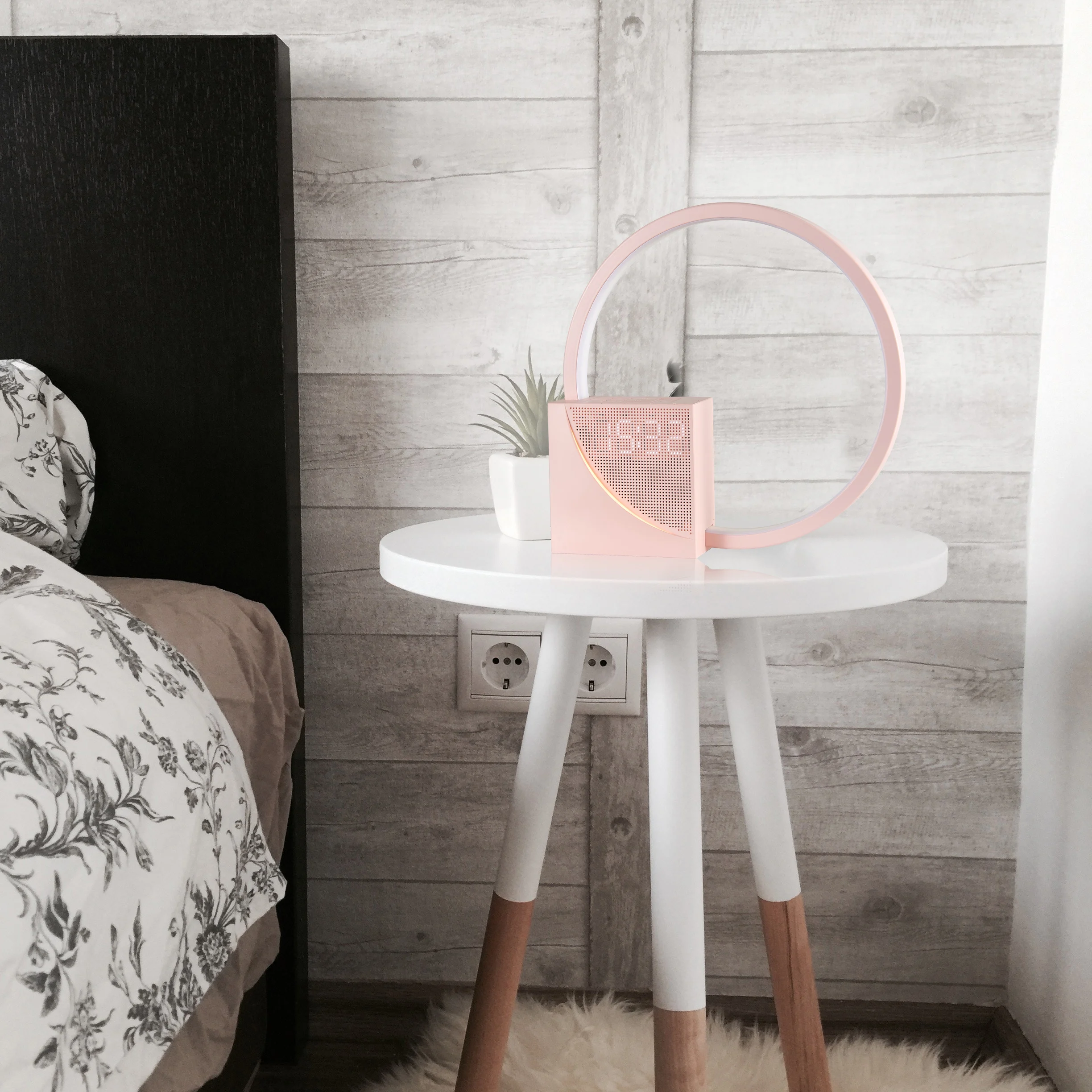 XRTECNA Touch Dimmer Bedside Lamp Natural White Noise Lamp Time Display With USB Output Charging