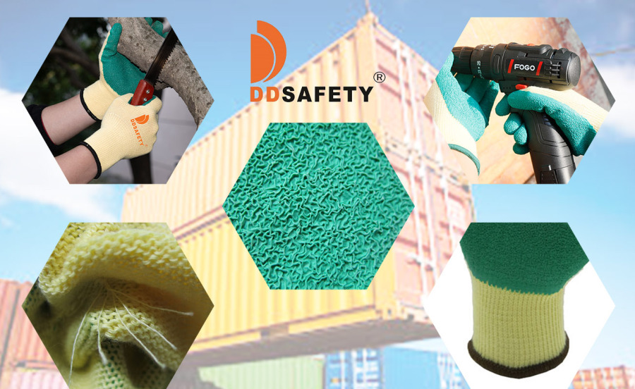 Durable Green Latex Work Gloves with Yellow Yarn Core Now in Bulk Production