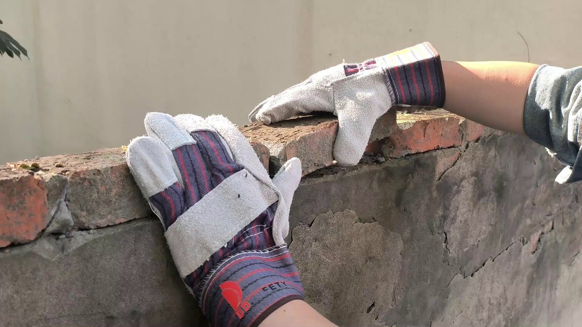 Leather Work Gloves - DLC215 Leather Work Gloves - DLC215 gloves,Work Gloves,Leather Work Gloves
