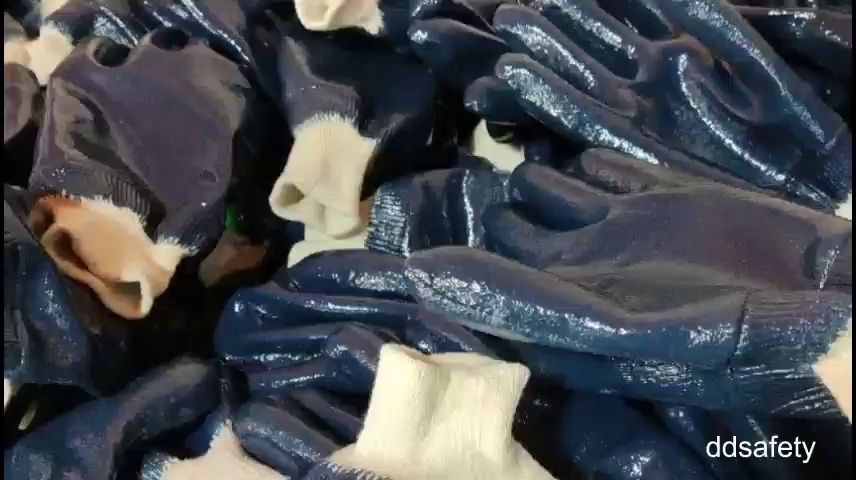Cotton Gloves With Full Nitrile Coating, Two-Piece Interlocking Shell Luvas - DCN406 Cotton Gloves With Full Nitrile Coating, Two-Piece Interlocking Shell Luvas - DCN406 gloves,nitrile gloves,nitrile coating gloves,Full Nitrile Coating gloves,full coating gloves