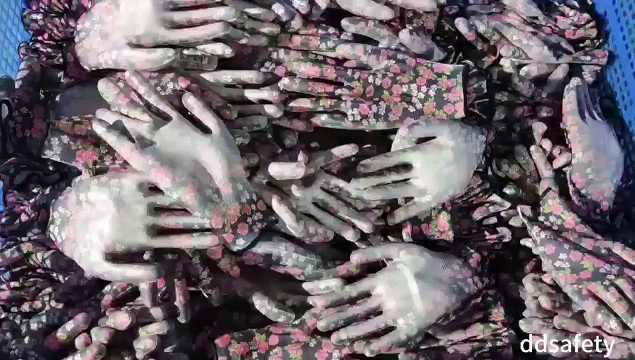 Floral Pattern Print Polyurethane PU Coated Safety Work Gloves-DPU512 Floral Pattern Print Polyurethane PU Coated Safety Work Gloves-DPU512 gloves,polyurethane gloves,anti static gloves,Floral Pattern gloves,safety gloves