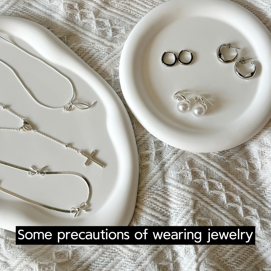 Some precautions for wearing jewelry