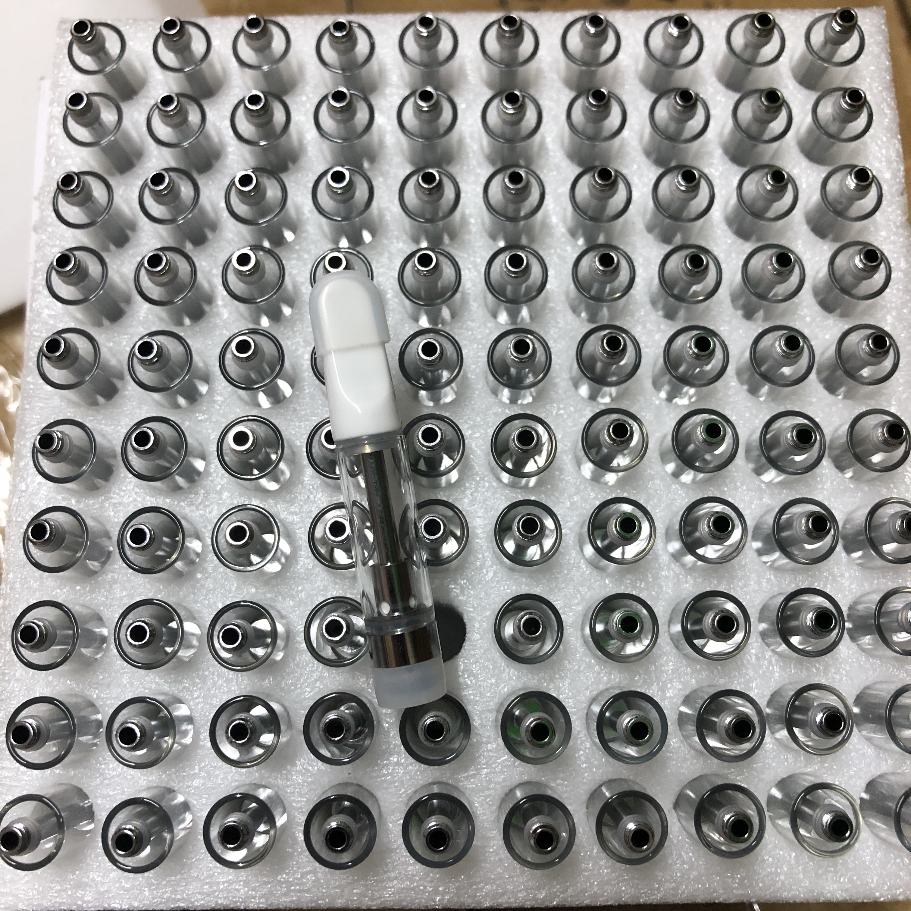 USA Stock TH205 Ceramic Vape Cartridges 510 Thread E Cig Empty Atomizer 0.5ml 0.8ml 1.0ml Screw Tip 