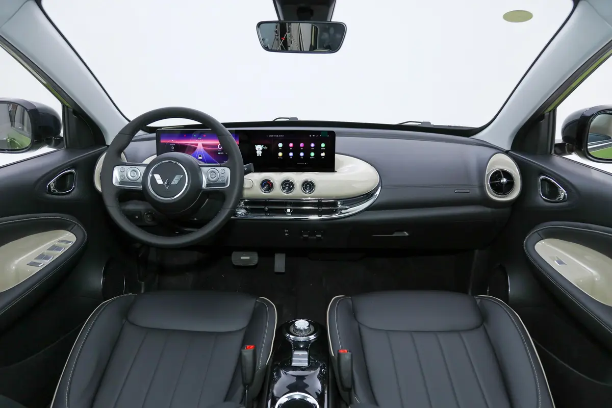 GM's Wuling bengo EV 2023 203km  GM's Wuling bengo EV 2023 203km  wuling bengo ev,wuling ev,electric car